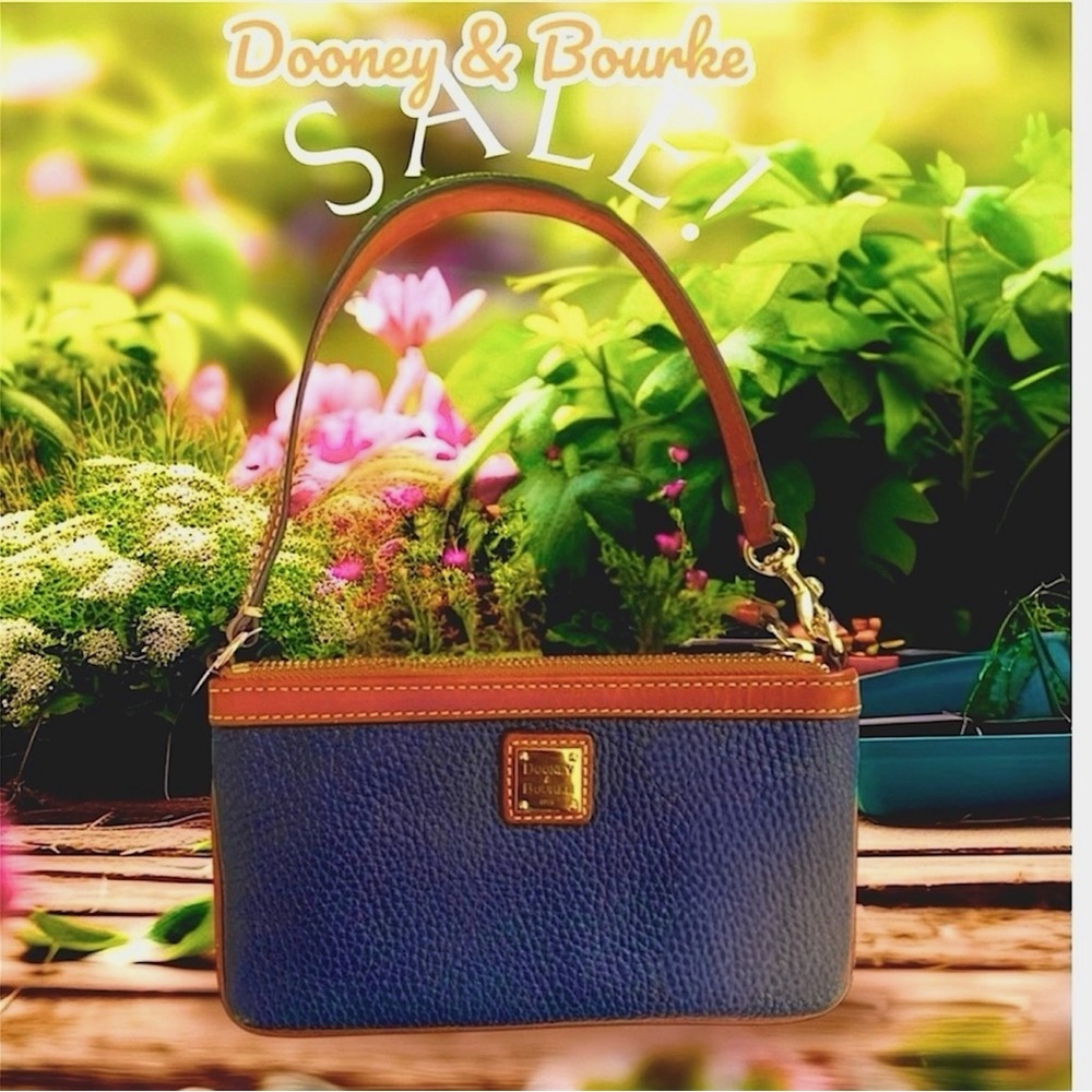 Dooney & Bourke Navy and Brown Pebbled Wristlet - Picture 1 of 6